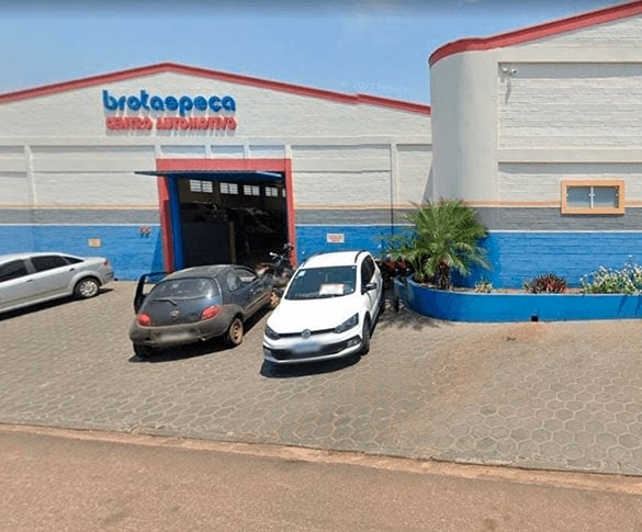 Fachada loja Centro Automotivo Brotaspeça